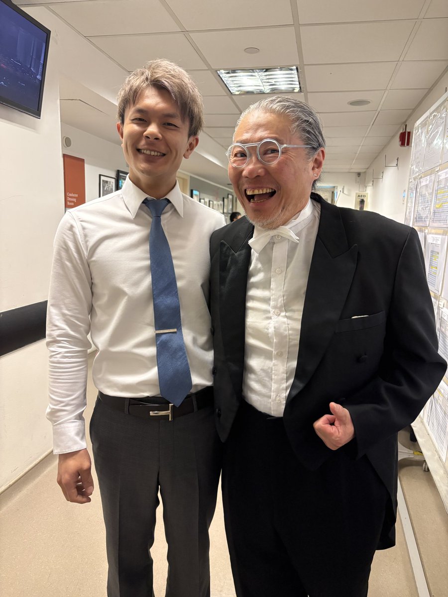 SIN2ba's tweet photo. コンチェルトの本番が終わりました。成長した姿を見てほしいな〜ってわがままで今回は吉野先生にお越しいただきました。個人的にめっっっちゃ気合い入れて準備してきたのでハッピーに終われてよかったです https://t.co/AOhZxpzdnH