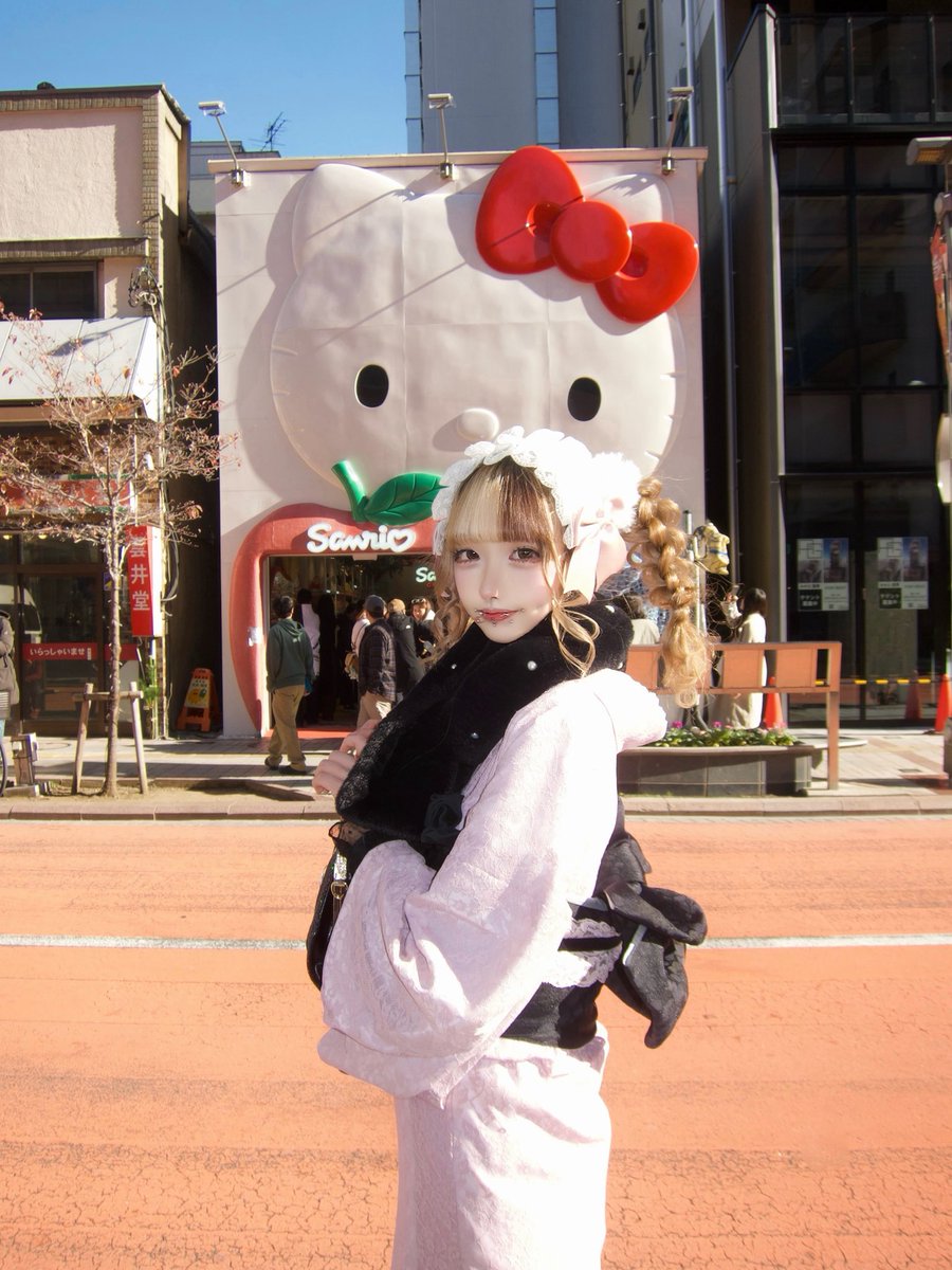 リエ様 tweet media