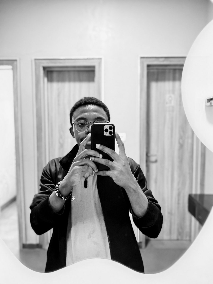 Promise Akpan - Brand Designer tweet media