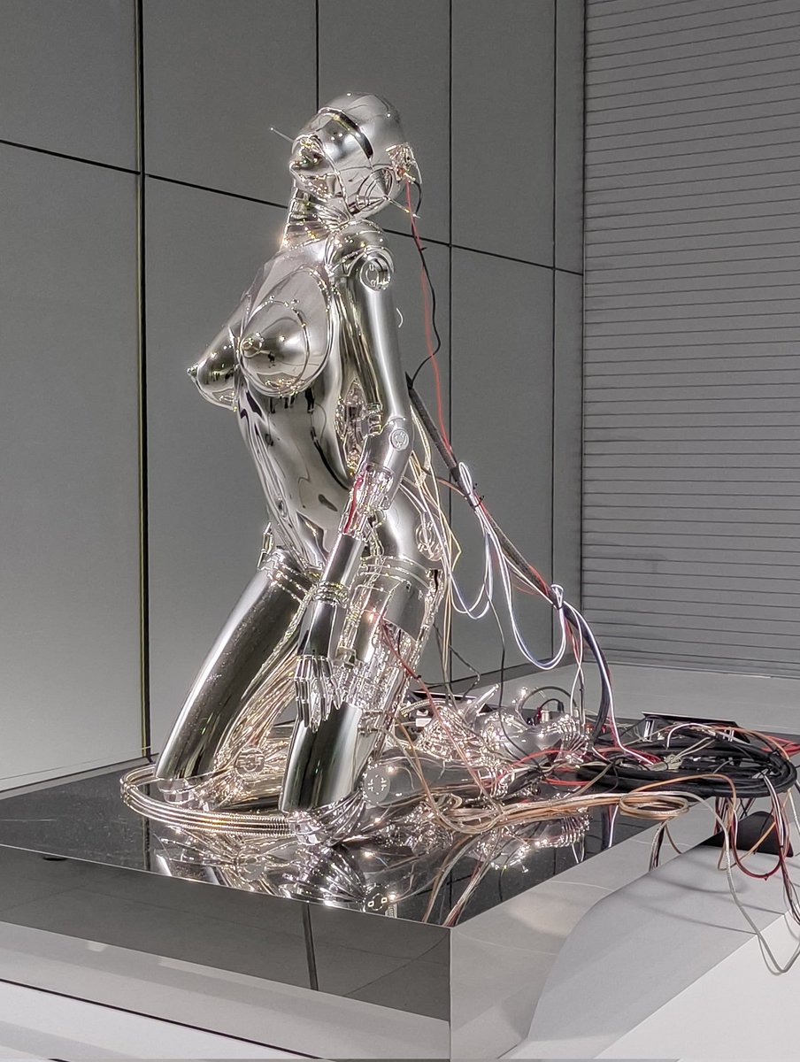 もず串 tweet media