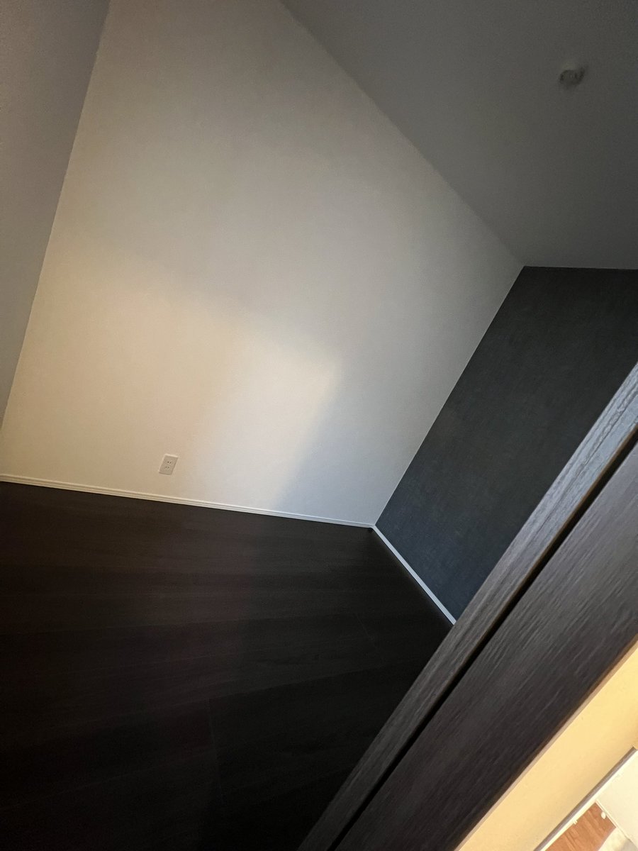 rokonmultirun's tweet photo. 家買った！新しい家、土地で仕事しながらやけど陸上本気で頑張る！
しばらくは新居関連で忙しいけど

筋トレ、ストレッチは欠かさずやってく！
#筋トレ #マスターズ #陸上競技 #ワールドマスターズ関西2027 #新居 #新築 https://t.co/ZOl6OVCWpL