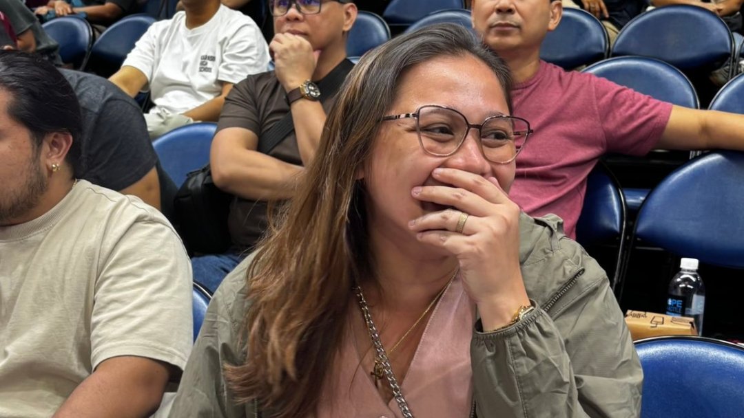 sdvolano's tweet photo. Jaz Manguilimotan watching this subo sa blockers sets right now. #UAAPSeason88 https://t.co/pMHyL9Cxac