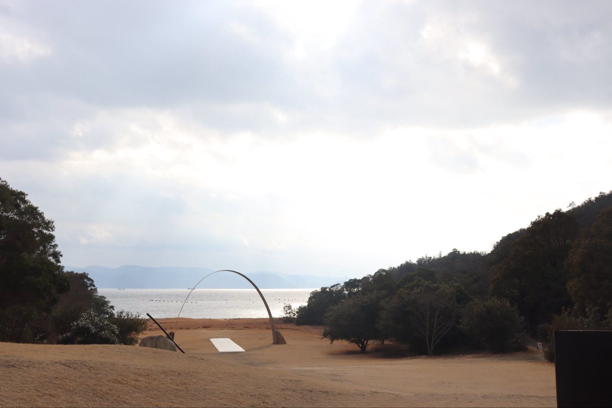 kwonep_'s tweet photo. 次は倉敷・直島旅行へ
(26.02.10-11)

安藤建築を通して、空間と光を体感する。

自らが望む建築の在り方を実現するために、
ディテールを注視するここ最近だったが、

空間の質感とボリュームに圧倒させられた1日だった。 https://t.co/gwrSUIszS0