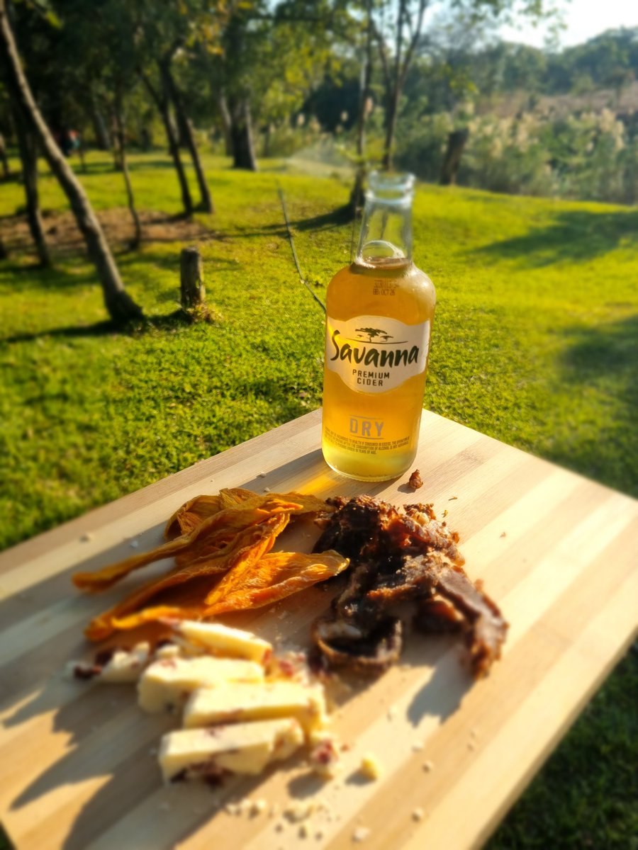 Mr.BumbleBee tweet media