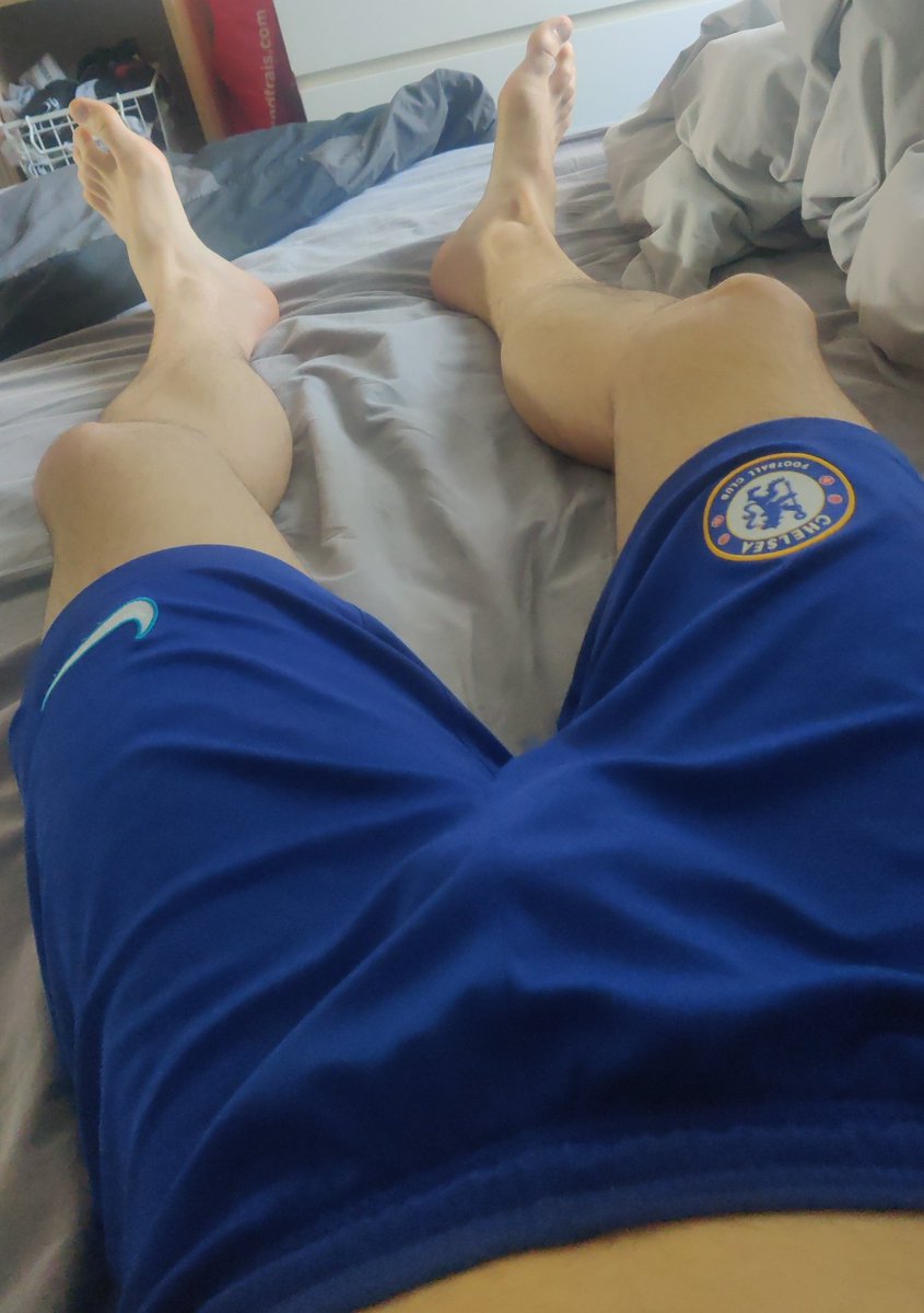 Alex Hoe tweet media