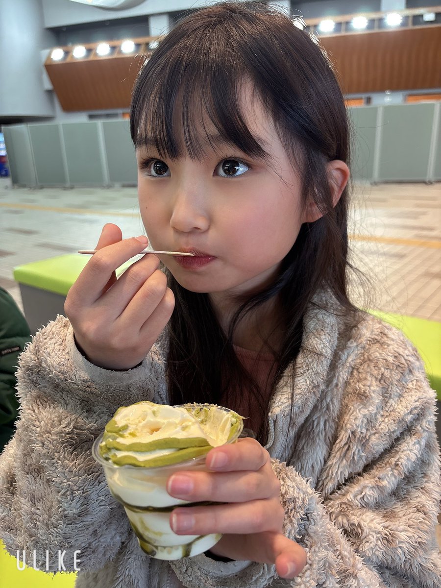 抹茶モンブランめっちゃおいしかった💓

雪合戦しすぎて疲れたけど大阪帰るよ🚙

ライブワンイベント✨始まりました😆
次は1位になれるようにがんばりたいので
応援よろしくお願いします🙇‍♀️

#ちぃたんぼんばーずOSK
#チームK
#桜羽りおな