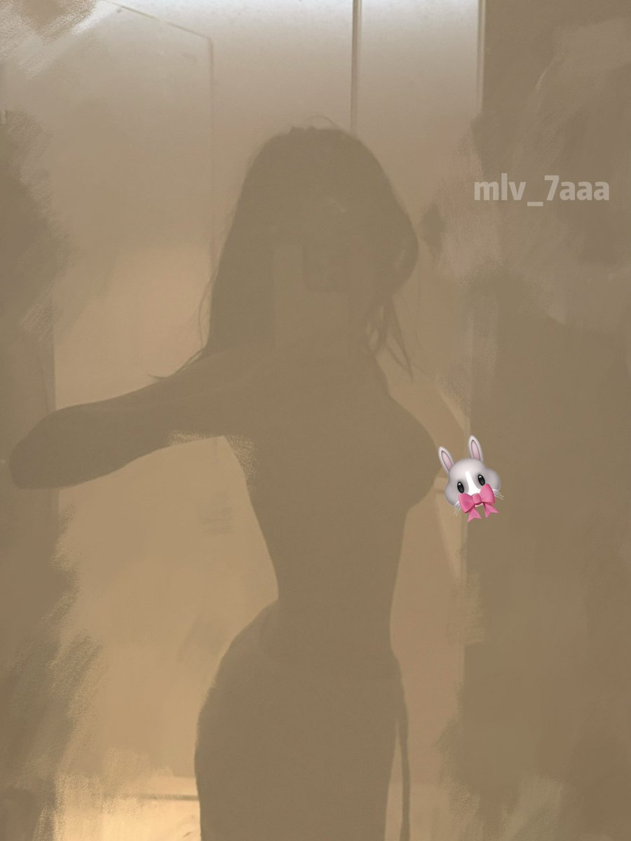 mnizoey11 tweet media