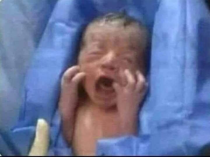 ME QUIEREN ABANDONAR 😭😭😭 <a href="/andy_bee36/">⋅ʚAndyɞ⋅</a> ELLA ME QUIERE ABANDONAR 😭😭