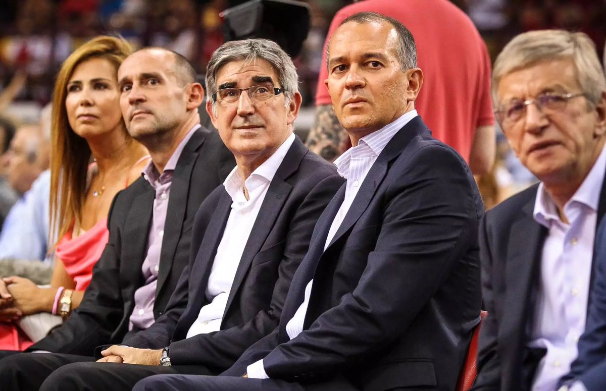 giatietsi__'s tweet photo. Τελικά έφταιγε ;
#bertomeu
#OlympiacosBC #paobcgr
#Euroleague https://t.co/dKxMKNAnjA