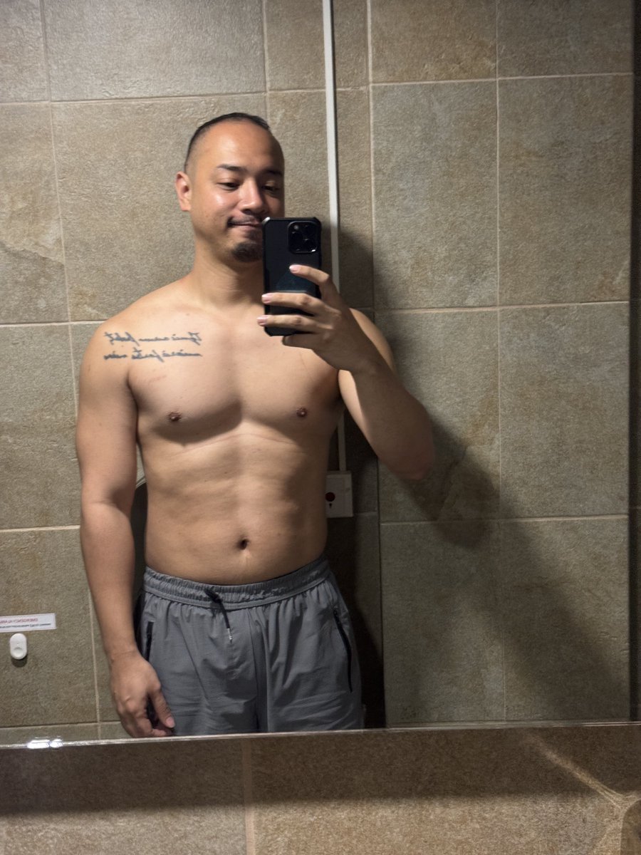 CharlesAames tweet media