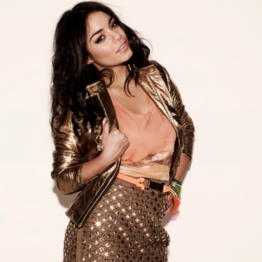 Vanessa Hudgens Archive tweet media