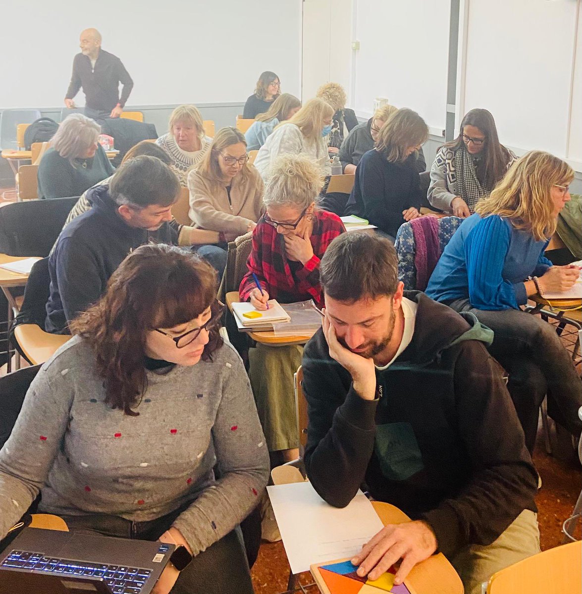 Núria Serra tweet media