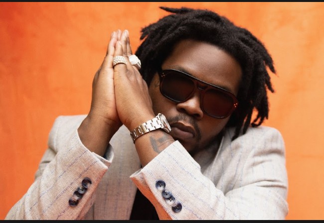 Let's be honest who guide pass between Burna Boy and Olamide?