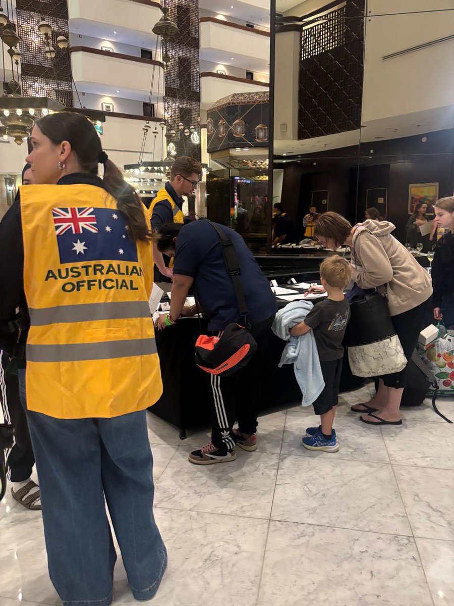 AusAmbKSA's tweet photo. We know this continues to be a difficult time for Australians in the Middle East. The safety and security of Australians is our top priority. 

Last night, my team and I welcomed more than 90 Australians who travelled by bus from Qatar to Saudi Arabia. https://t.co/wlqAtPSer9