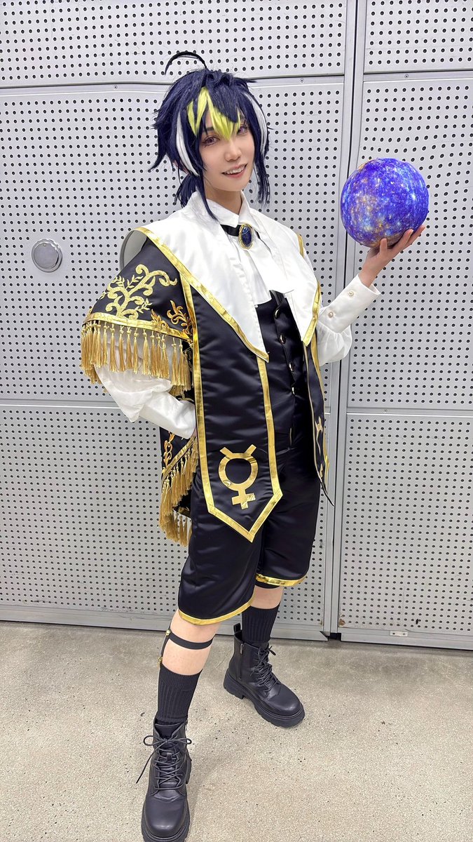 【コスプレ】おそくほ
花鳥171お疲れさまでした🥳
サークル遊びに来てくれてありがとうございました！頑張った衣装も褒めてもらえてよかった🫶
残りの写真集欲しい方は郵送とか対応するのでお気軽にお知らせくださいな
#kachou