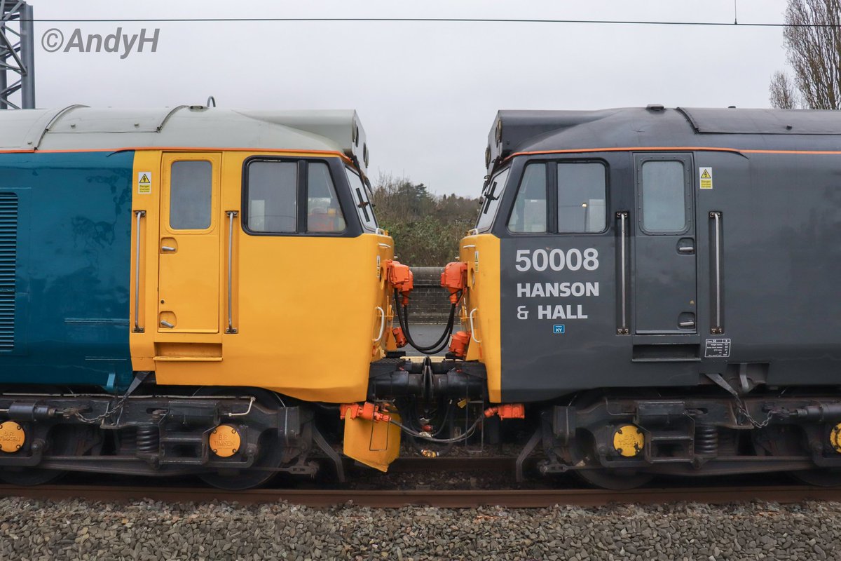 holtona72's tweet photo. #SideOnSunday Two rare visitors to our patch of the #MidlandMainline first thing yesterday morning. 50008 'Thunderer' & 50049 'Defiance' double heading @UKRailtours 1Z43 Watford Junction to Castleton Hopwood GF 'The East Lancashire Railway'.
@thefiftyfund @HallRail #MML 7/3/26 https://t.co/STlsyByxjN