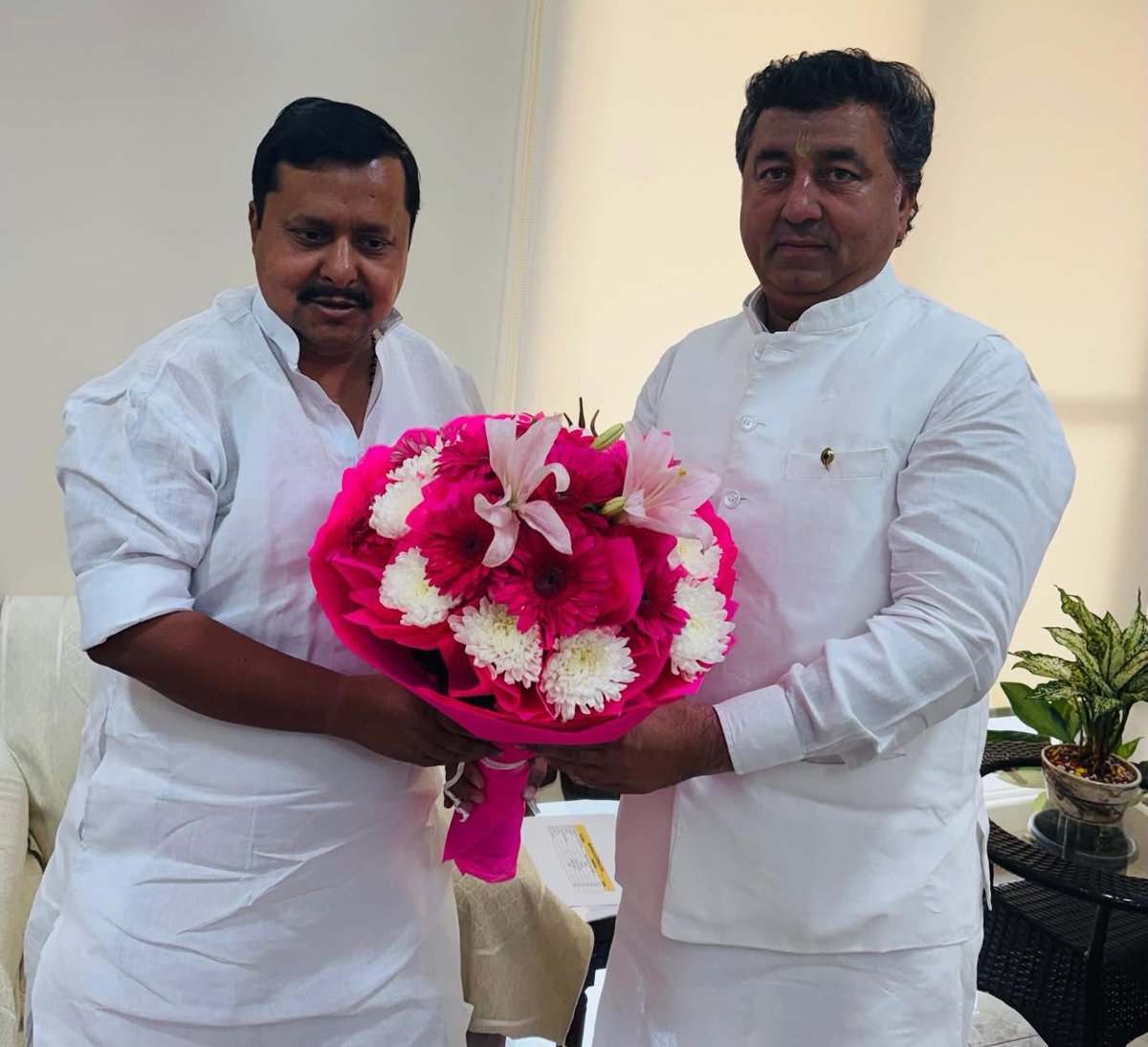 दिल्ली पहुंचे उद्योग मंत्री <a href="/kkvishnoibjp/">K.K.Vishnoi</a>  भाजपा के राष्ट्रीय अध्यक्ष <a href="/NitinNabin/">Nitin Nabin</a> जी मुलाकात की बेहतरीन फोटो <a href="/BJP4Rajasthan/">BJP Rajasthan</a> <a href="/OfficeOfKKV/">Office of K.K.Vishnoi</a>