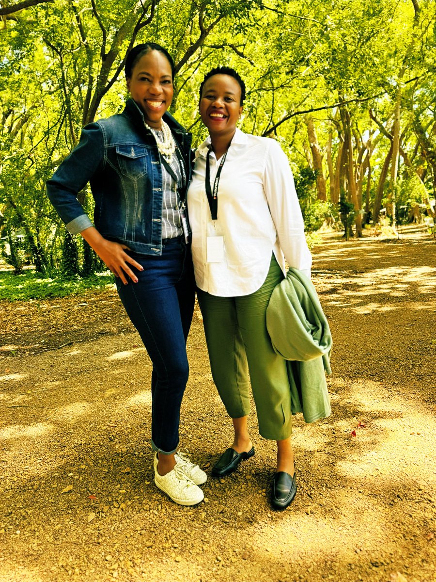 Nobuntu Hlazo-Webster MP tweet media