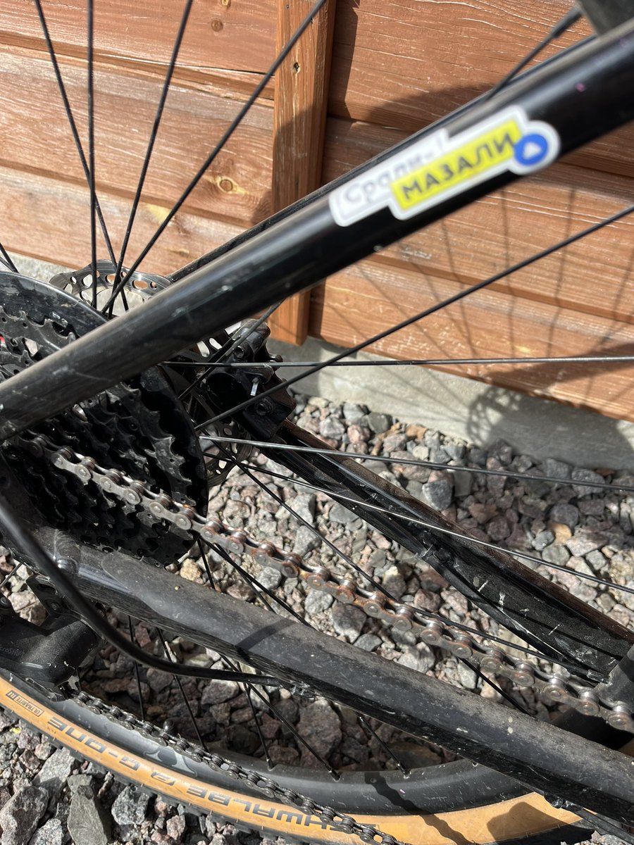 Андрій КартотюXа tweet media