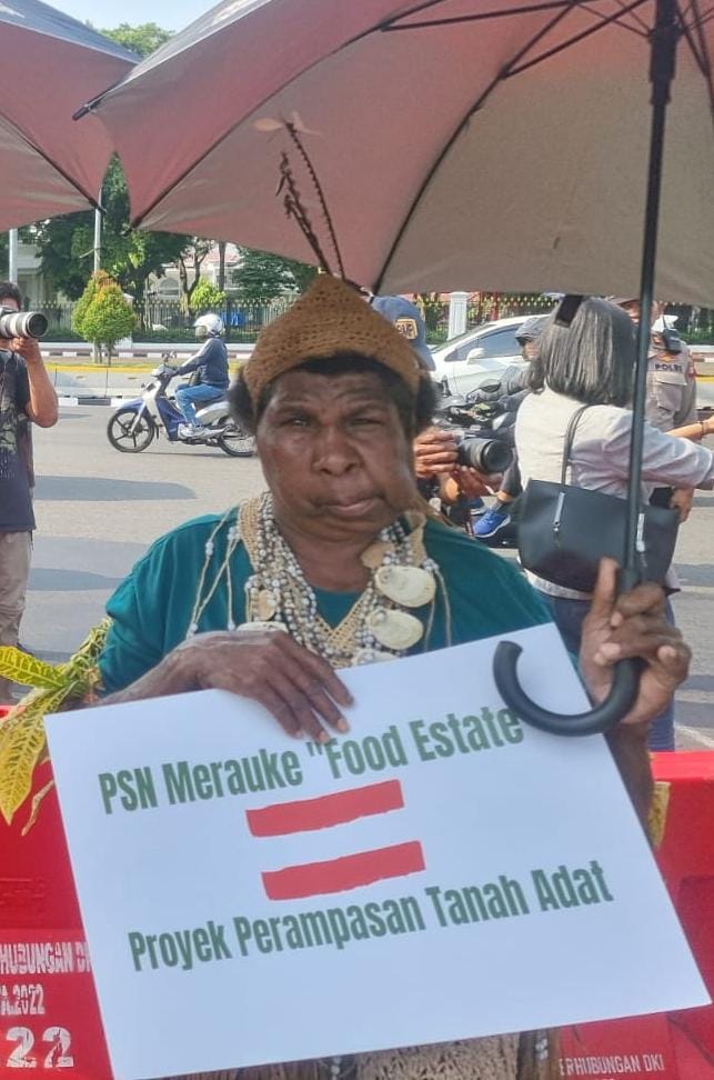angkytm's tweet photo. Mereka perempuan hebat yang selalu berada di garis depan perjuangan pembelaan wilayah kehidupan dan gerakan emansipasi kaum perempuan https://t.co/gF6oTBja1K