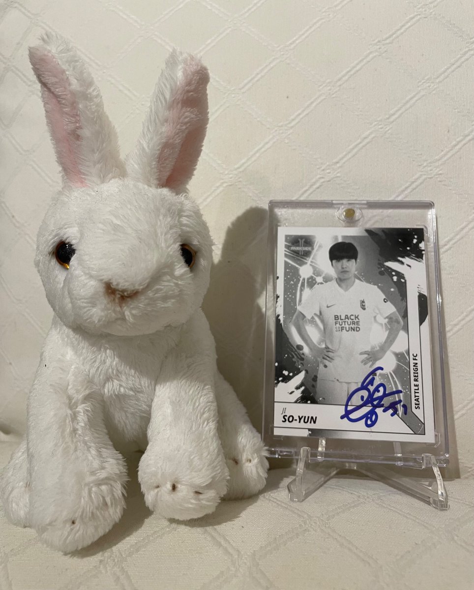 Happy International Women’s Day. Reaching the end of our countdown, here is Ji So-yun, arguably the WSL 🐐, who seemed to make time stop around her. Scored the goal that won Chelsea Women’s first FA Cup; a privilege to have been able to watch her every week. #IWD