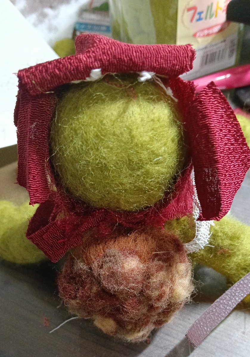 後ろは大変なことに……これをえっちらおっちらして何とかしてるよ♡