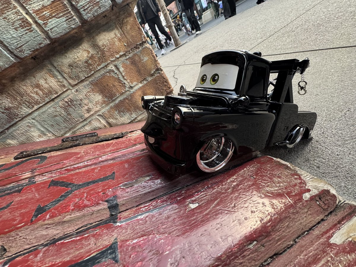久しぶりのディズニー🌏
カスタムしたマックィーンにメーターに180sx持って行った⚫️
どの車両が好み？