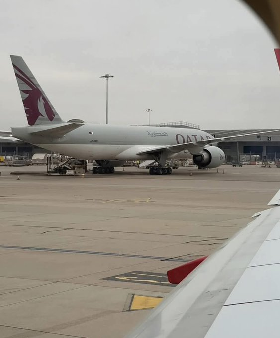 <a href="/qatarairways/">Qatar Airways</a> Why does this Qatar airways plane have no windows?