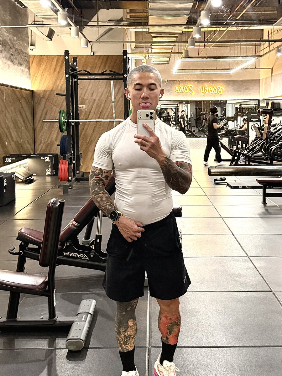 ScorpioXoX tweet media