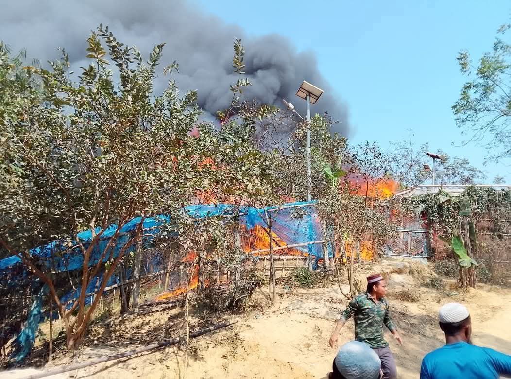 Rahmani_a2's tweet photo. Fire Accident in Camp-4 – Caritas Bamboo Office.

On 8 March 2026, another fire accident occurred in Camp-4 at the Caritas Bangladesh Bamboo Office area.
@RefugeesMedia @UNmigration 
@humanitarian https://t.co/Vt7kAf61yF