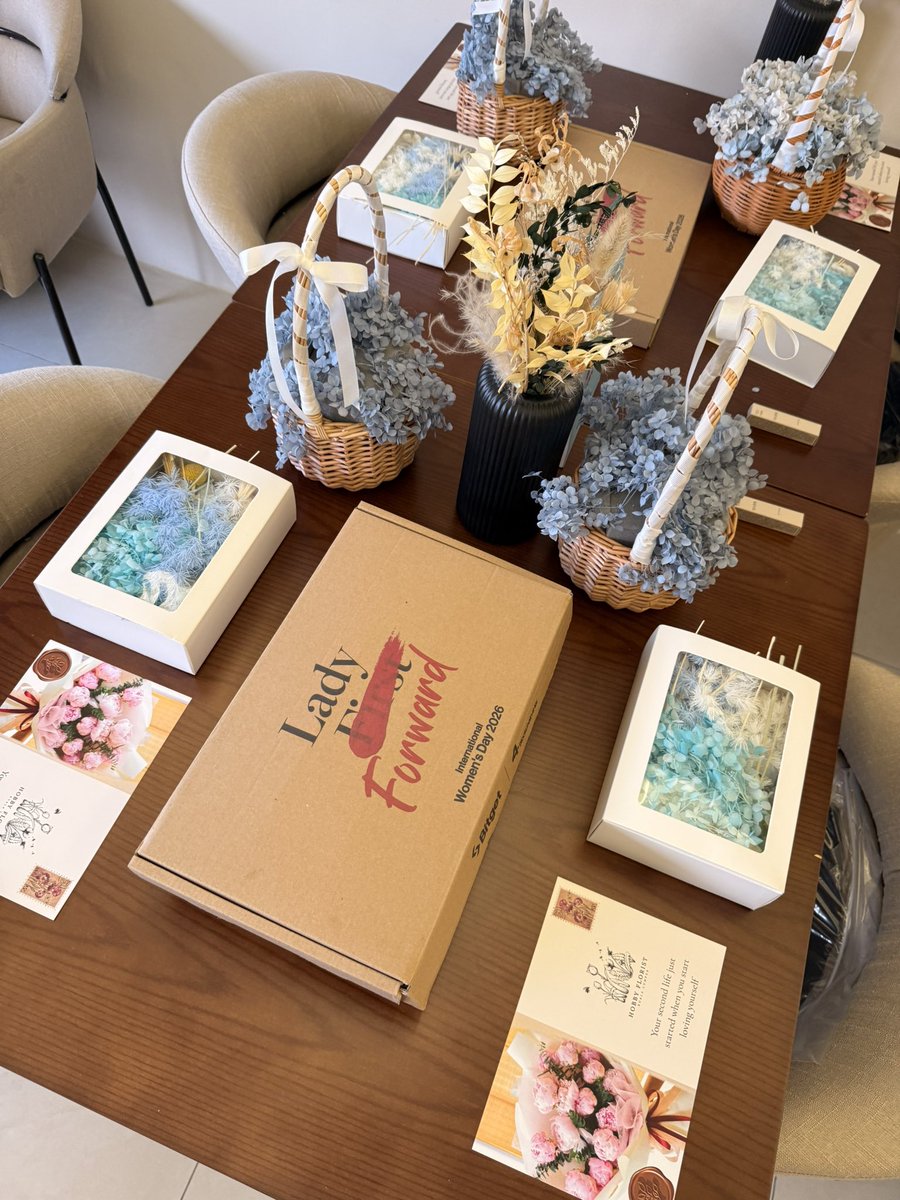 𝒥𝑜𝒶𝓃 咏恩 tweet media