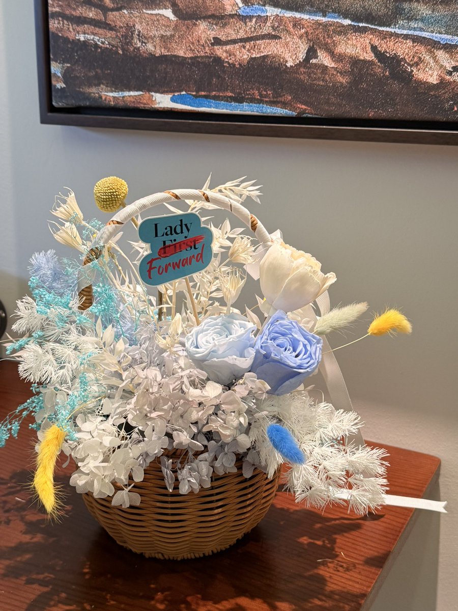 𝒥𝑜𝒶𝓃 咏恩 tweet media