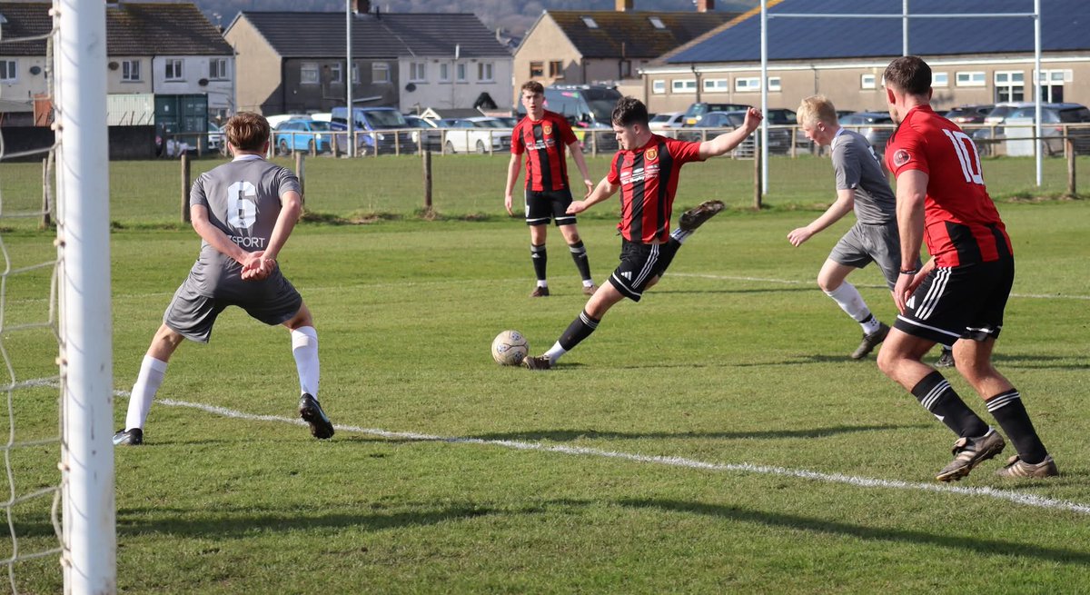 Darren Heavyside tweet media