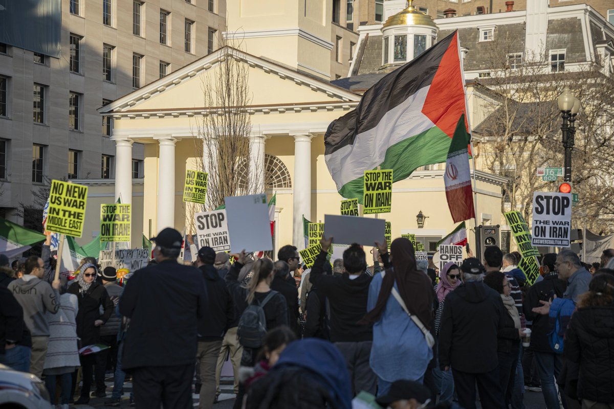 Protesters rally outside White House against US-Israeli attacks on Iran.

🔴 LIVE updates: aje.news/bv1507