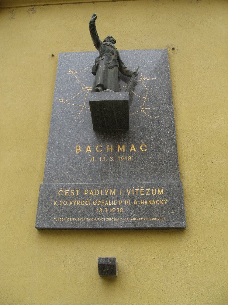 8. březen 1918 – Vypukla bitva u Bachmače, ve které se bojovalo o strategický železniční uzel vedoucí dále na východ. Bitva skončila slavným vítězstvím Československých legií.

Bitva první světové války u Bachmače na území dnešní Ukrajiny probíhala mezi československými legionáři