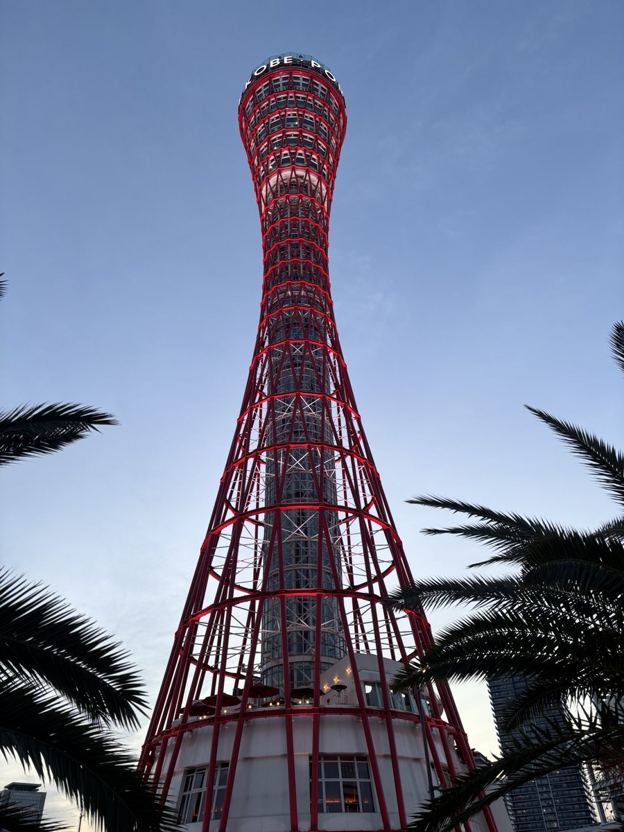 片割れXIII機関 tweet media