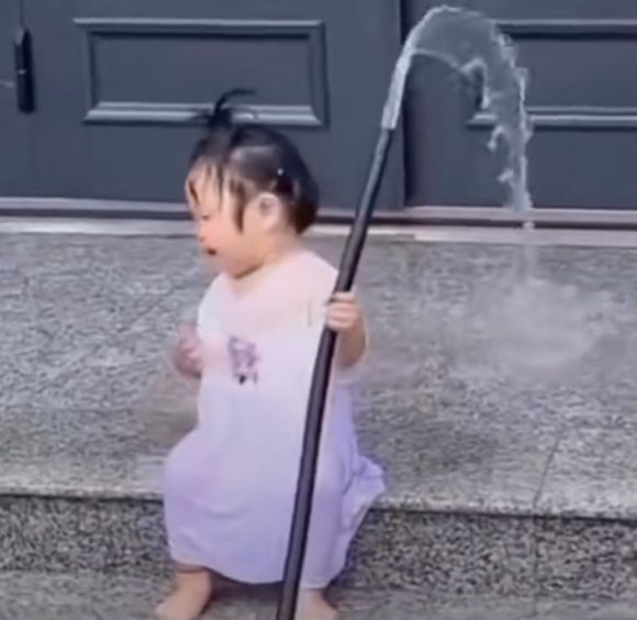 Good afternoon 
Oye 
ایک بات بتا 
تجھے  خوش کرنے کے لئے مجھے کیا خاص کرنا پڑے گا
🤩🤩🤩🤩