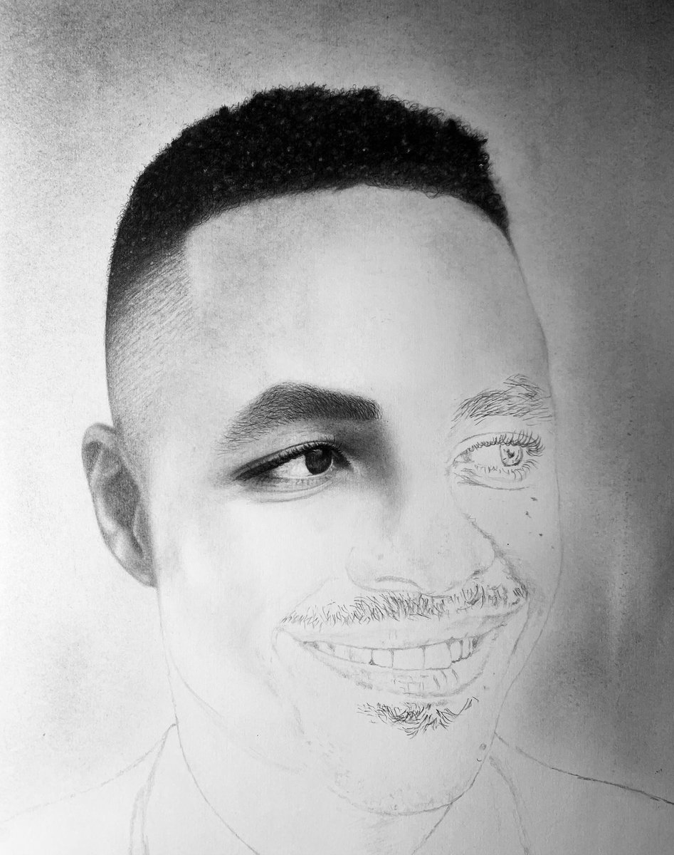 MontegoRay's tweet photo. My pencils on steroids 😎 https://t.co/HBfHv0qndC