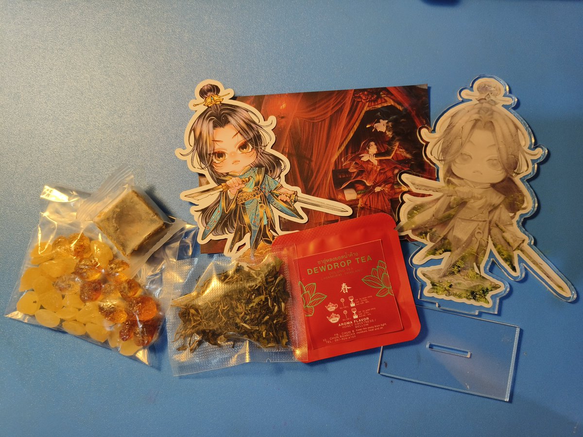 MOMURA_RAY's tweet photo. @ehw_Weird ขอบคุณสำหรับของร่วมกิจกรรมนะครับ ถุงนานแล้วพึ่งได้แกะเลย เปิดมาอึ้งเลยล่ะ อมก.🛐🙇🏻‍♀️🙏🏻 https://t.co/hbZMMxSXG4