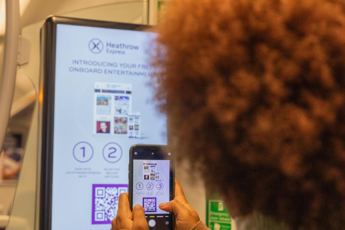 Heathrow Express tweet media