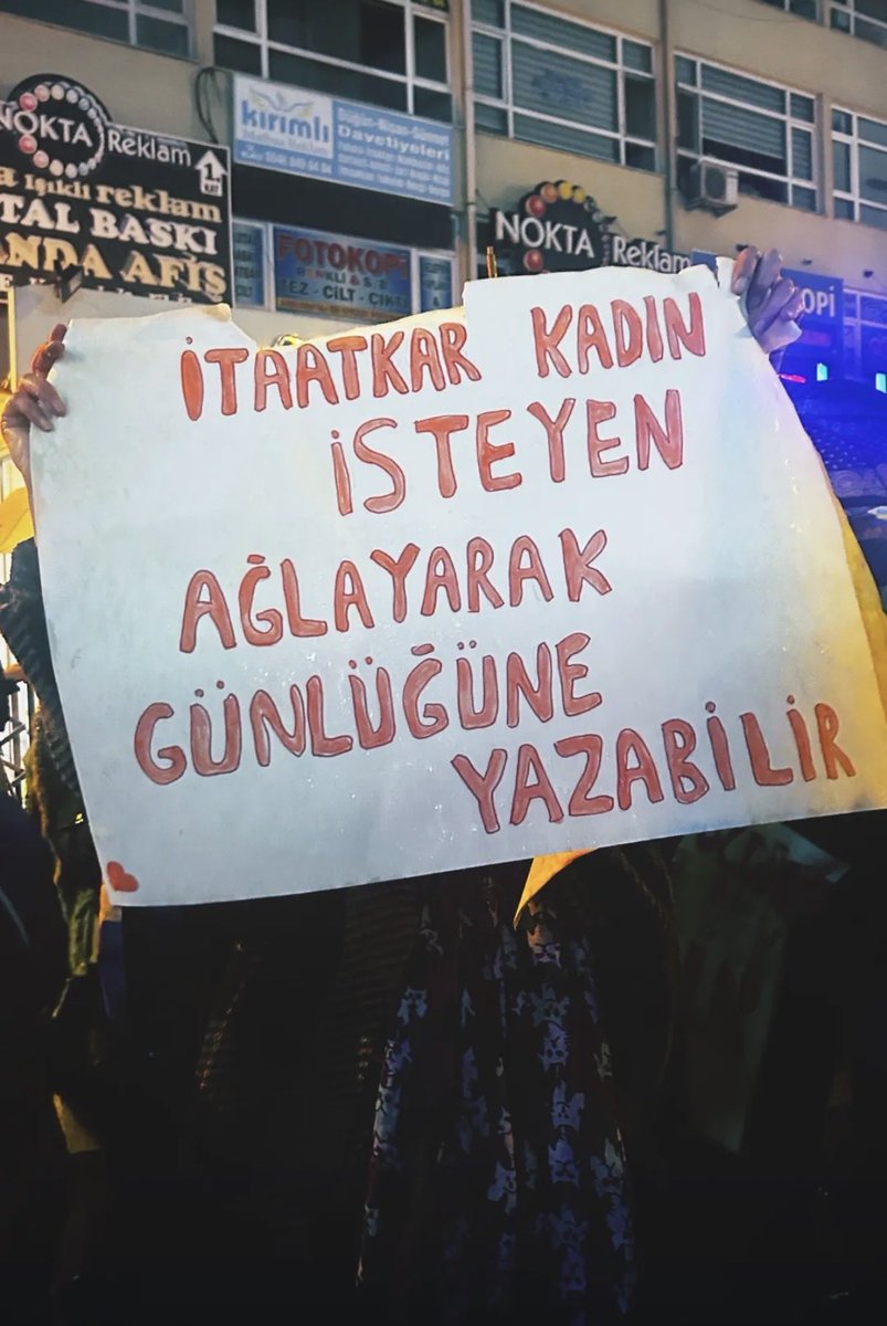 günümüz dirençli olsun kız kardeşlerim. 

#8Mart