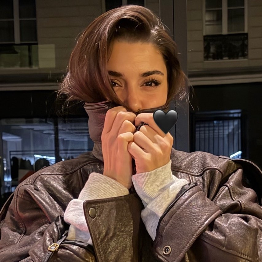 “I cannot stand comments and attacks on a woman, no matter who she is; about her body, weight, eyebrows, eyes, what she wears, what she takes off. Women should have the right to have a say and choose about their appearance. The body is ours, the choice is ours...”

– Hande Erçel