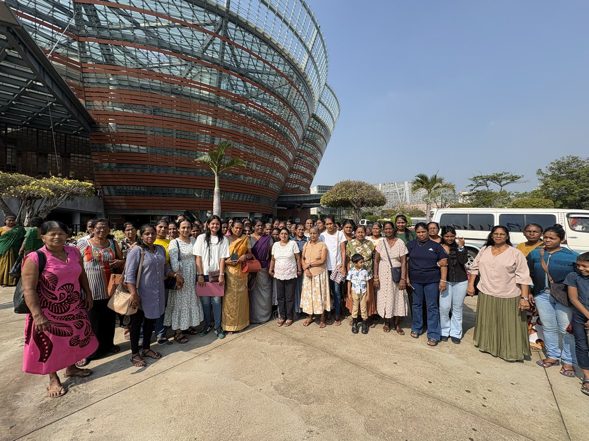 vishmijpathy's tweet photo. International Women’s Day celebrations by Samagi Jana Balawegaya☎️💛

People turned up in numbers making this a successful event💪🏼 https://t.co/JiRxBr5ryA