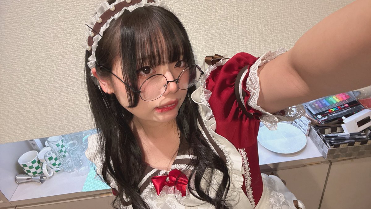 今日は22:00までリュミエール居まーす❕✨️
今日何故かビジュいい方だから見に来て〜(*˘ ˘*)