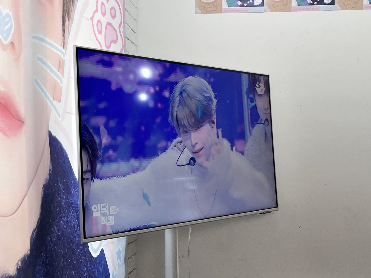 drhwang0's tweet photo. #허냥이_집사모집중 https://t.co/OsVEauNv43