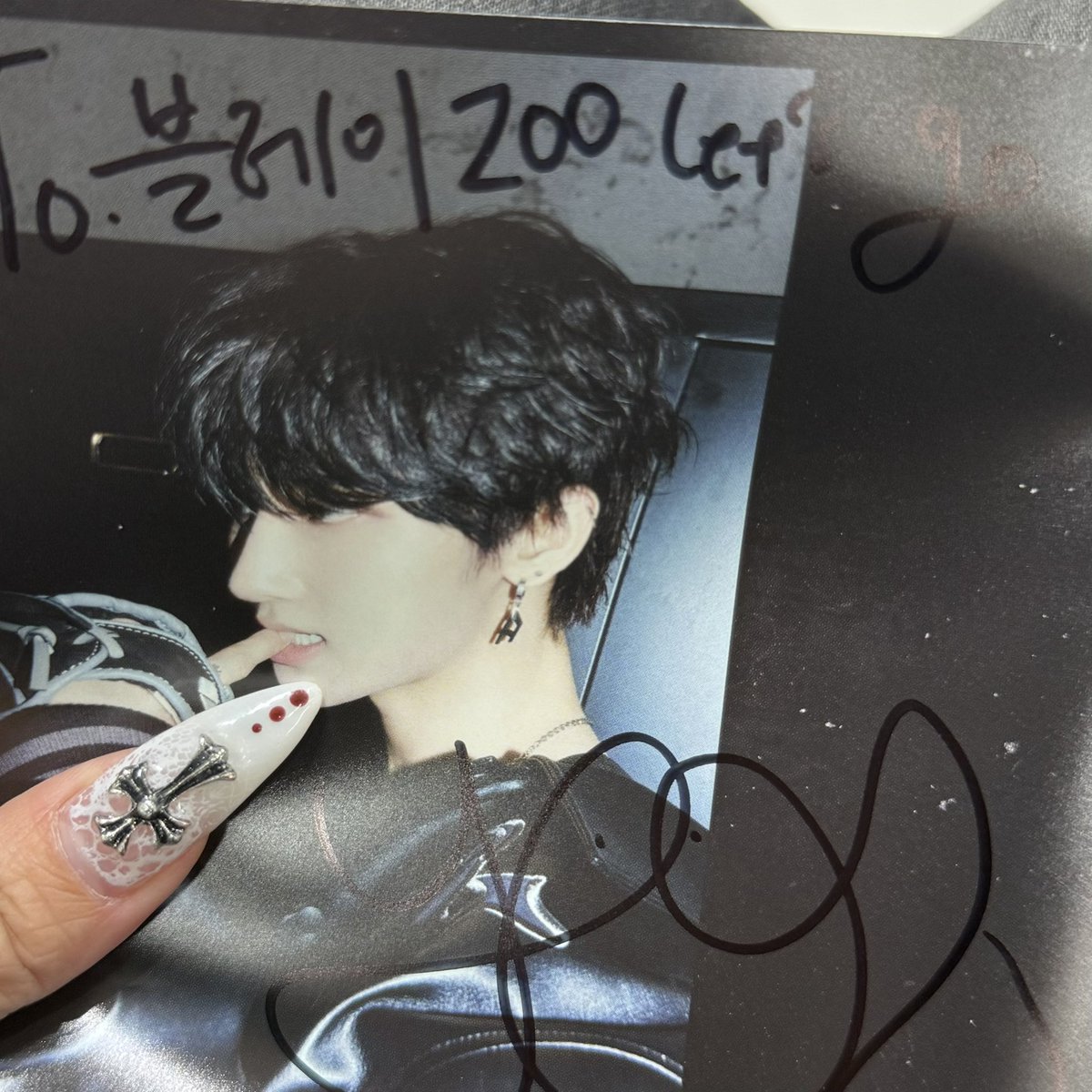 본명 > baby > honey > 블레이zoo lets go 😭😭😭😂😂😂😂😂😂

husband 쏘 노력했다