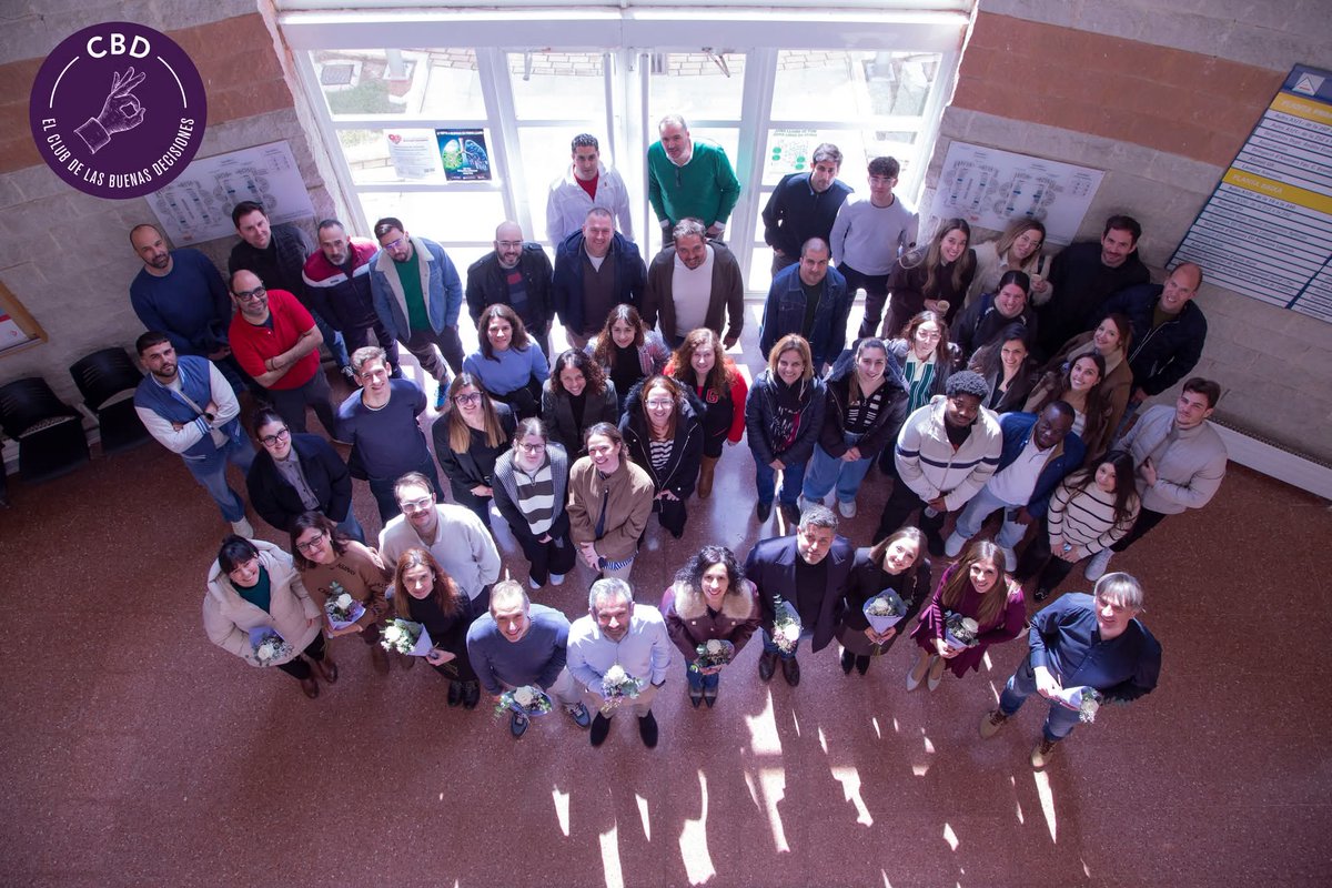 El Club de las Buenas Decisiones | by UNNIUN tweet media