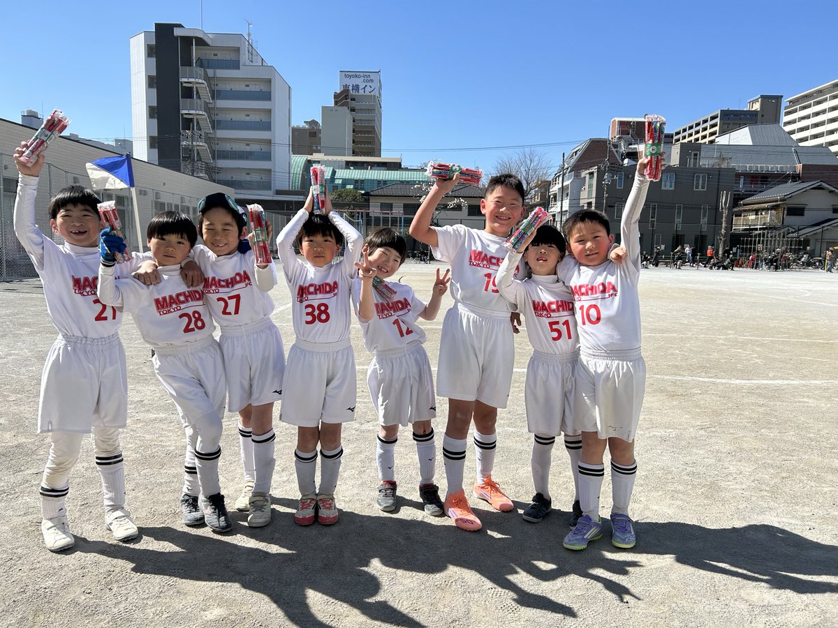 第3回ニッスイおさかなのソーセージ杯1年生大会
📅令和8年3月8日(日)
🏟️町田第一小学校

Bブロック
稲城SSS(稲城市)
JESC(海老名市)
町J-ピンク

#町田JFCスクールクラス
#株式会社ニッスイ
#ニッスイおさかなのソーセージ