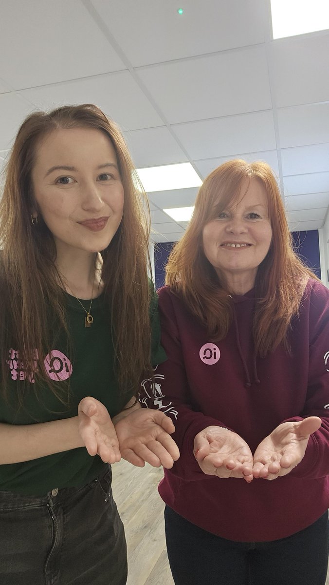 iQstudents's tweet photo. Happy International Women's Day! One way we're celebrating at iQ is by striking this years 'Give To Gain' pose 🤲

We're embracing International Women's Day all of March with Clubs prizes on the iQ app made by inspirational authors, chefs and video game designers 🤩

#IWD https://t.co/emlxkQYOQB