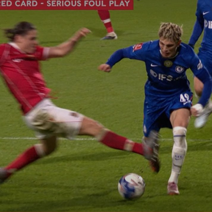 Tom Overend tweet media